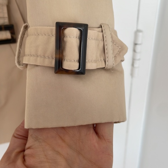 Banana Republic - Picture 8 of 10